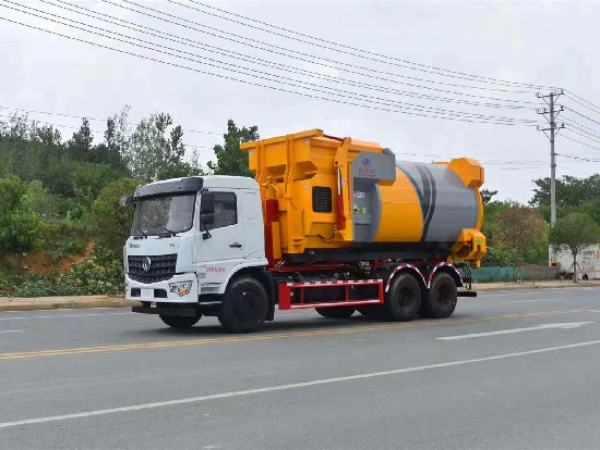 東風(fēng)專底D3L國六后雙橋車廂可卸（鉤臂）式垃圾車